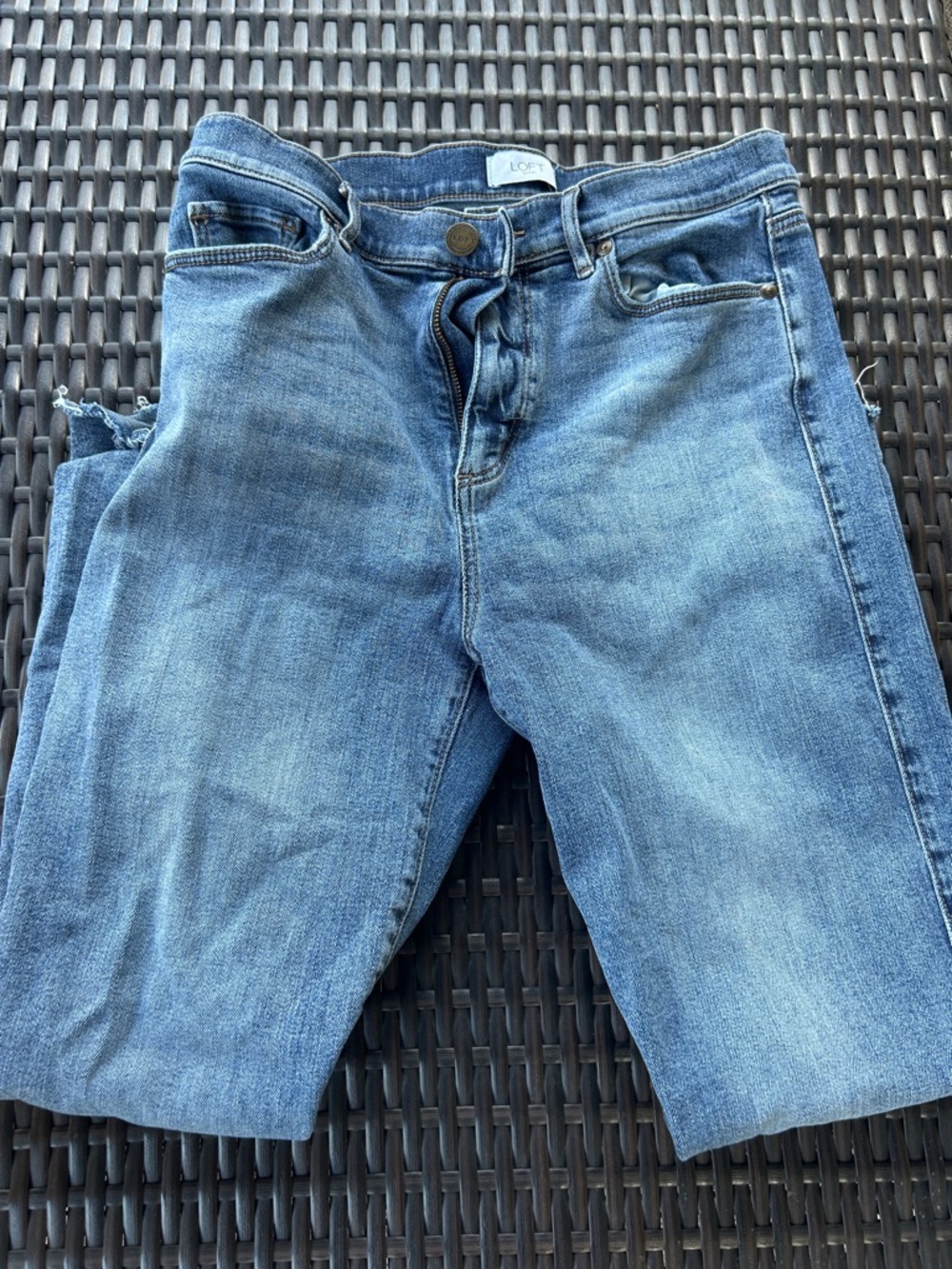 LOFT Women's Medium Wash Straight-Leg Jeans